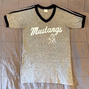 Vintage Mustangs t-shirt gray with navy blue trim and 3 stripe sleeves. Small.